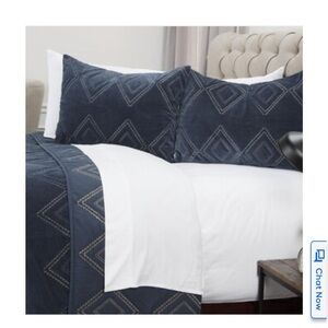 NEW Rizzy Home Riviera Indigo Standard King size Sham - Indigo